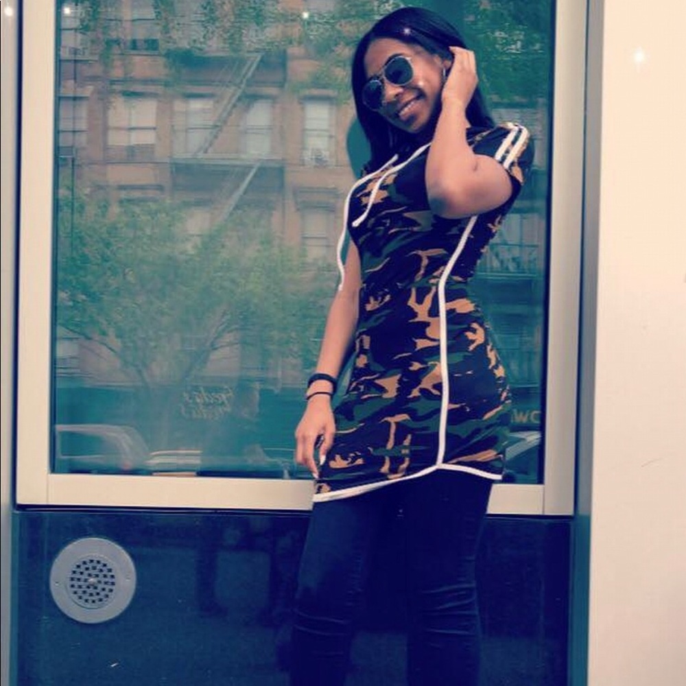 Slim camo dress shirt, with cute hoodie